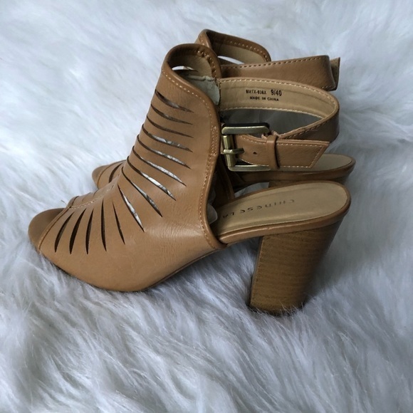 Chinese Laundry Shoes Chunky Heels Women’s size 9M Sandal’s - Picture 5 of 10